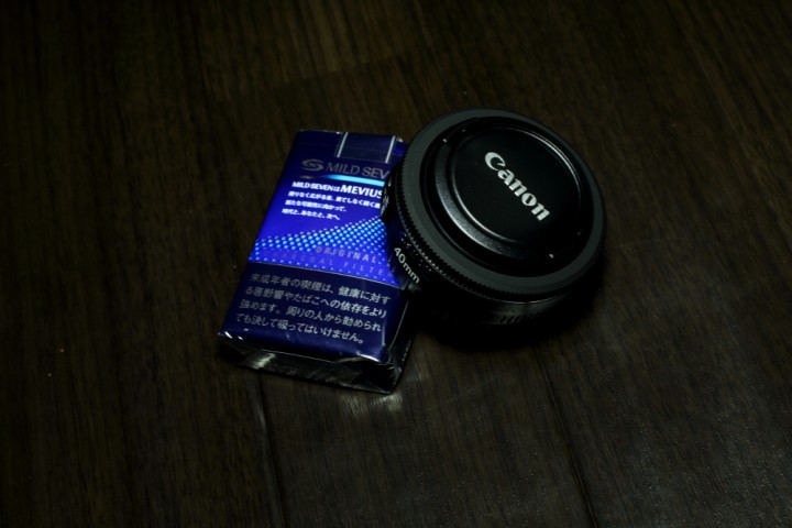 EF40mm F2.8 STM