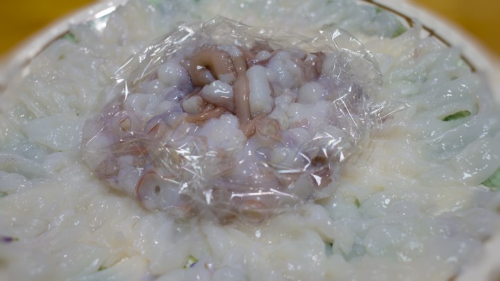 タコしゃぶ用に調理　Octopus 'tako-shabu'